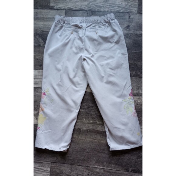 CJ Banks Pants - CJ Banks Women's 14W Khaki Hand Embroidered 100% Cotton Capris, Vtg